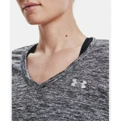 Under Armour Womens UA Tech Twist V-Neck Loose Fit T Shirt -Sporty Tops Sales 1258568 001 05 1
