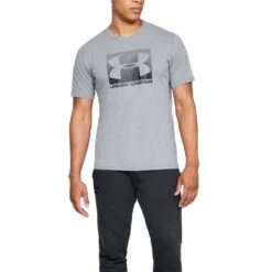 Under Armour Mens Boxed Sportstyle Short Sleeve T Shirt -Sporty Tops Sales 1329581 035 01