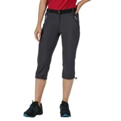 Regatta Womens Xert Capri Lightweight Mid Length Shorts